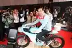 Jokowi Meninjau Pameran Otomotif IIMS 2018