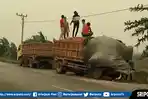 kondisi-mobil-truk-yang-mengalami-kecelakaan-beruntun.jpg