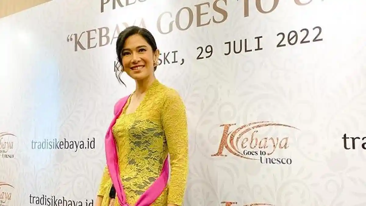 Dian Sastrowardoyo Gaungkan Kampanye Kebaya Goes To UNESCO
