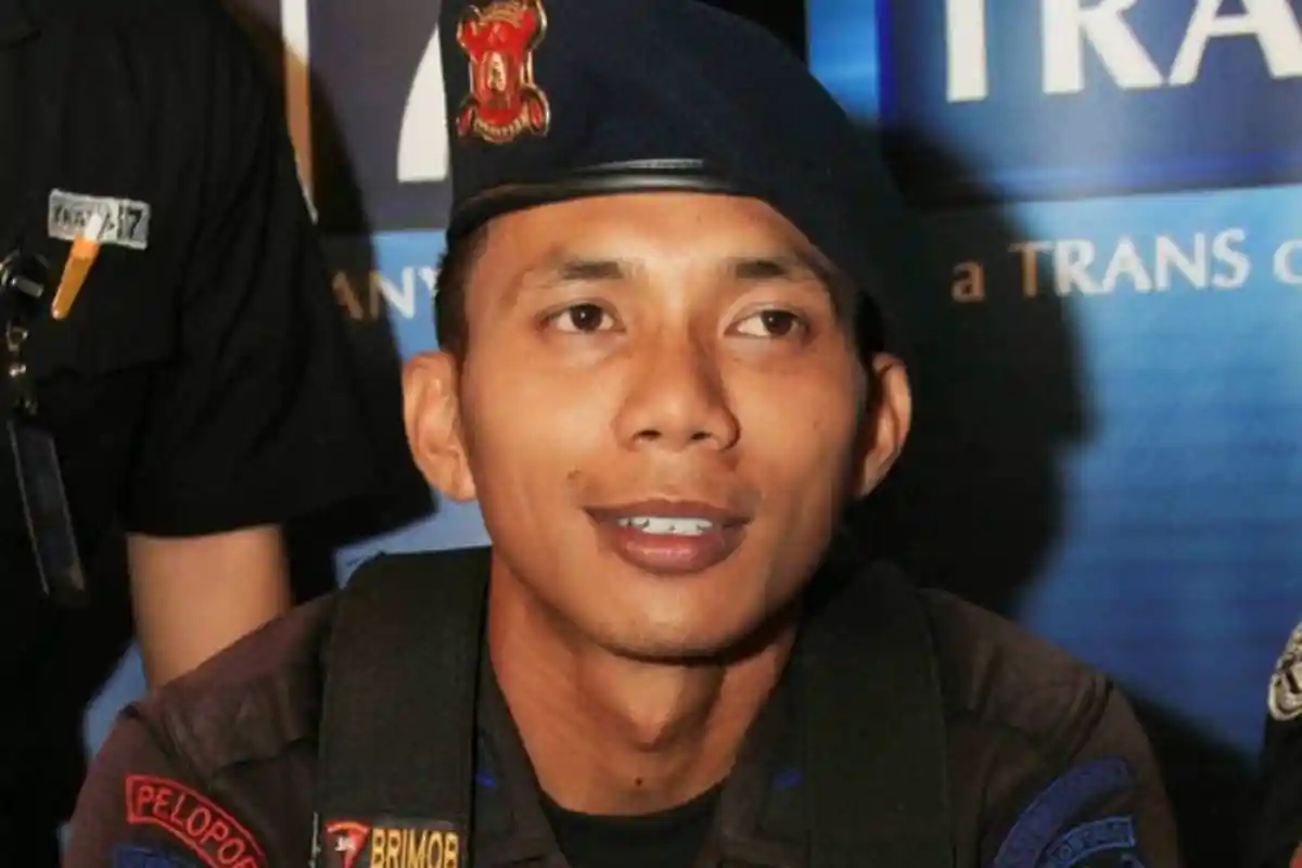 Lama Tak Terdengar, Ini Penampilan Norman Kamaru Sekarang, Berubah 180 Derajat!