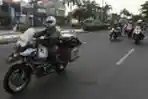 Jeffrey Polnaja Keliling Dunia Dengan BMW R 1150 GS