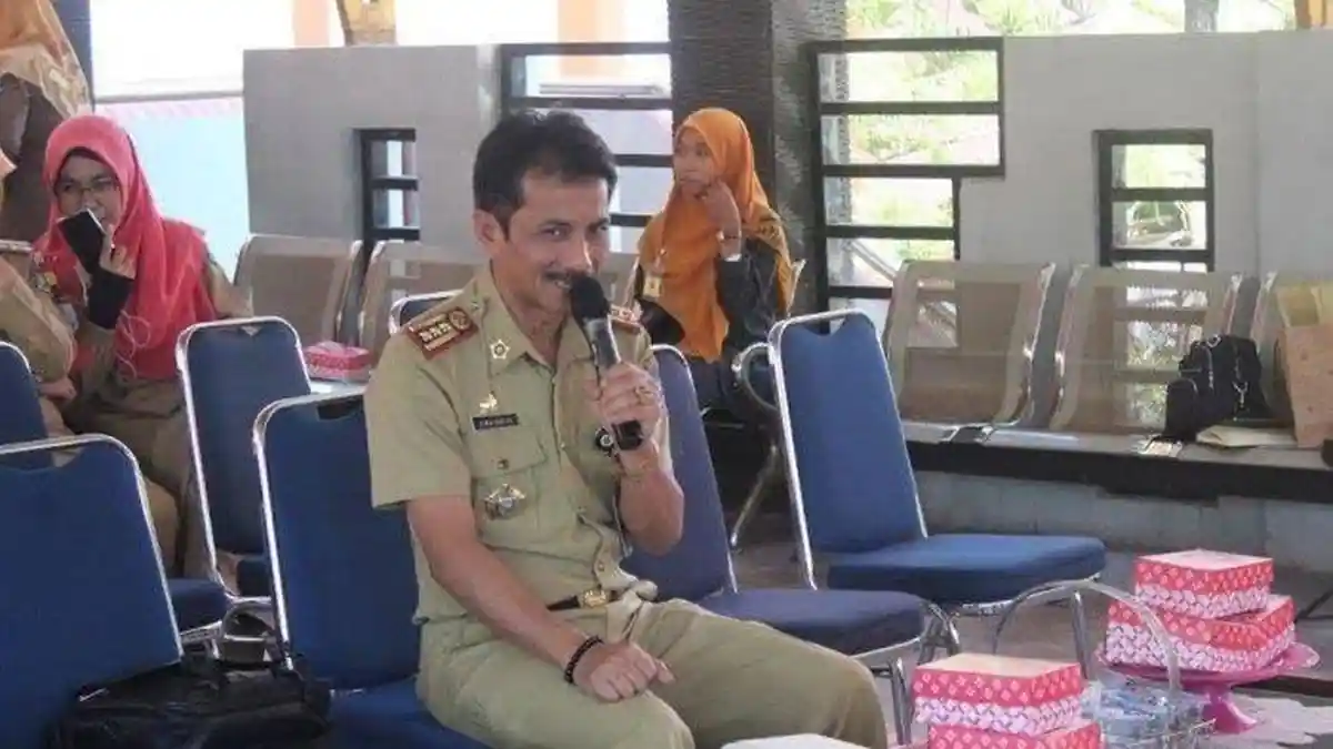 Satu Warga Bulukumba Positif Corona & Kabur dari Rumah Sakit Naik Ambulans, Pemerintah Lockdown