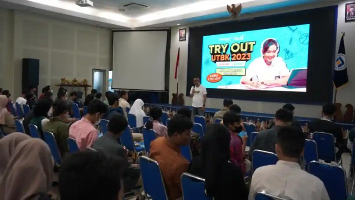 Dukung Pejuang PTN, Telkomsel Gelar Try Out Ujian Tulis Berbasis Komputer UTBK di 8 Kota