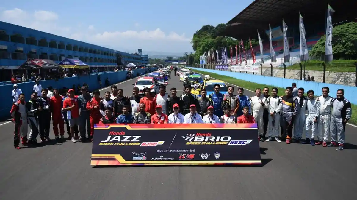 Zharfan Rahmadi Raih Gelar Juara di Seri Perdana Honda Jazz Speed Challenge 2019
