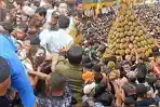 Festival-durian-di-Pekalongan-berakhir-ricuh.jpg