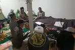 Jenazah-almarhunm-Arifuddin-Katta-disemayamkan-di-rumah-duka.jpg
