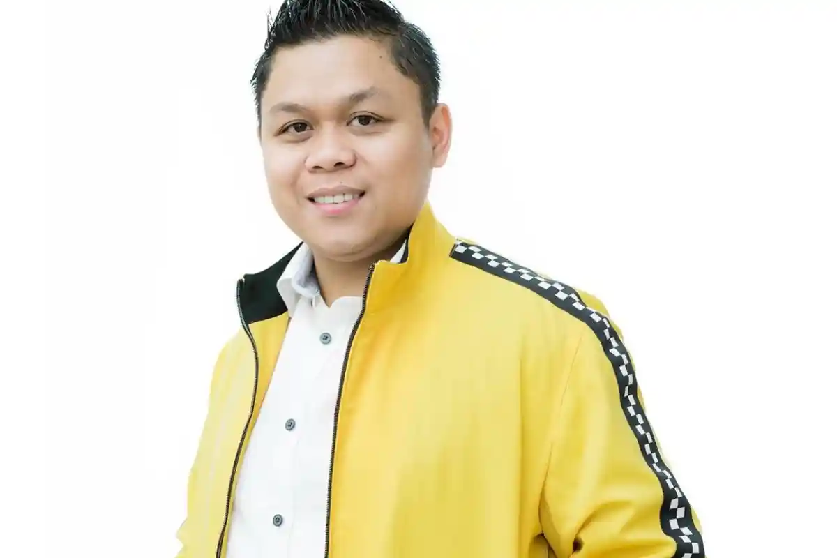 TRIBUNWIKI: Lapor Polisi Usai Ditipu Tim Sukses, Ini Profil Caleg Golkar DPR Asal Bone Yasir Mahmud