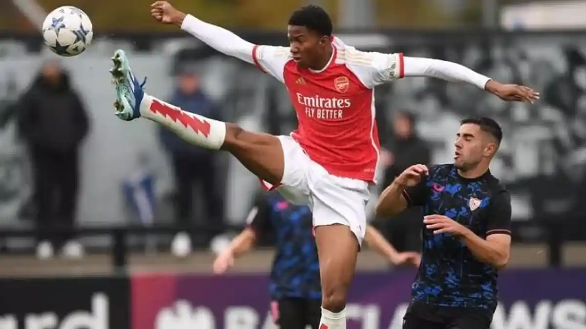 Wonderkid Arsenal Chido Obi-Martin Cetak 10 Gol dalam Kemenangan 14-3 atas Liverpool