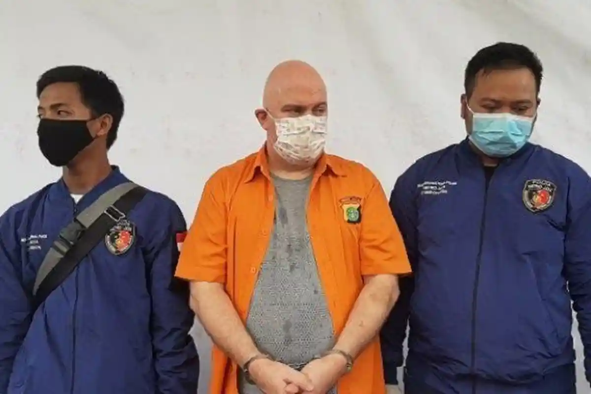 5 Fakta Buronan FBI Russ Medlin yang Tertangkap karena Sewa PSK Anak di Jakarta