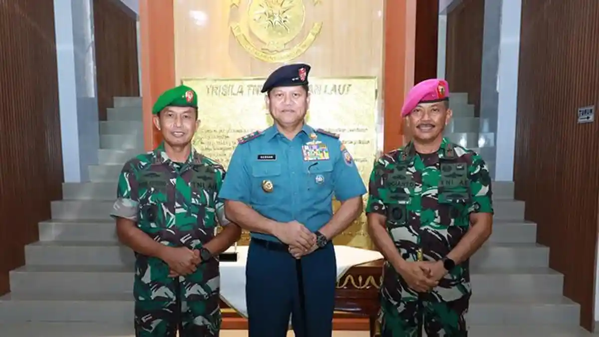 Kuatkan Sinergisme, Pangkoarmada III Terima Kunjungan Sejumlah Pejabat TNI di Sorong