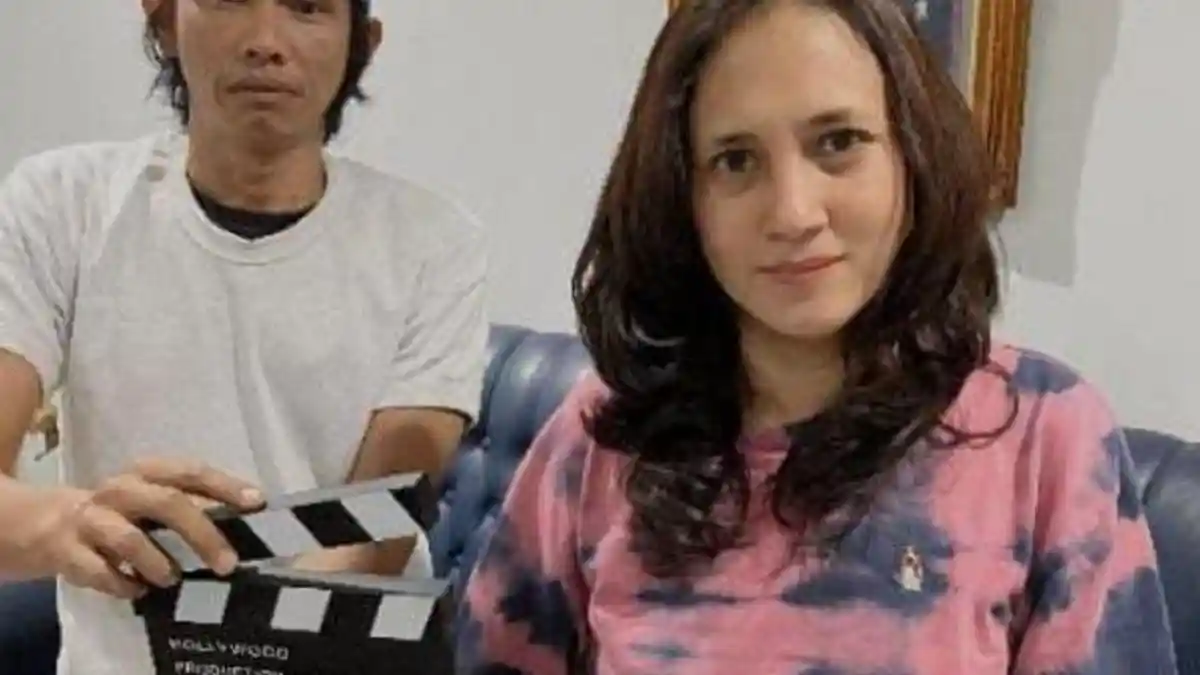 Ekspresi Estetis Dina Subono Lewat Film Pendek 'Cintanya Cinta Raga'