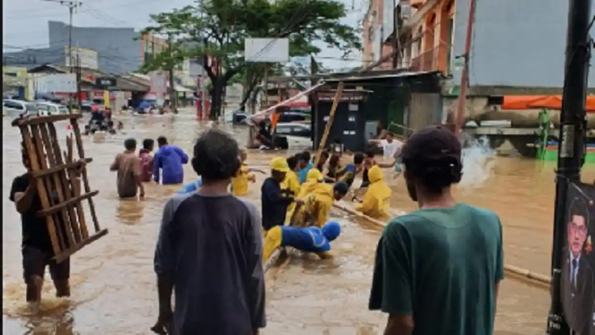 Ciledug yang Paling Parah Terdampak Banjir, Larangan Kota Tangerang Lumpuh