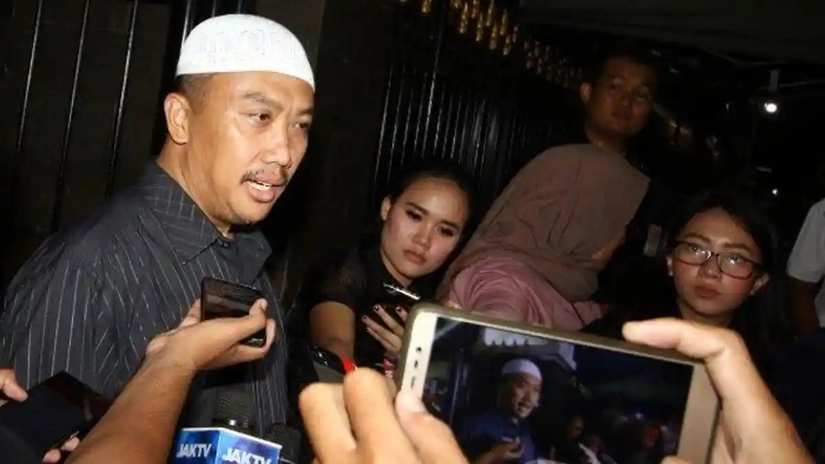 Pasca Mundur dari Menpora, Imam Nahrawi Langsung Kemasi Barang Pribadi di Rumah Dinas