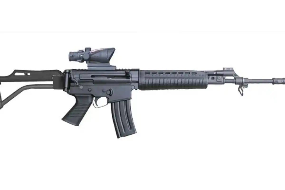 Spesifikasi Senjata SS2V1 yang Dibawa Kabur Prada Yotam Bugiangge