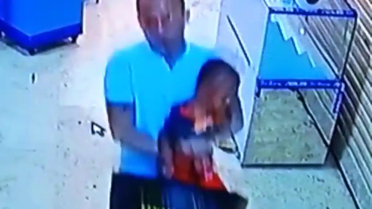 Perhatikan Ciri-ciri Terduga Pelaku Penculikan di ITC Kuningan Ini