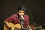 chord-lagu-tri-suaka.jpg
