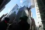 Gedung Pencakar Langit di New York Terbakar Jelang Parade Saint Patrick, Mirip Tragedi 11 September?