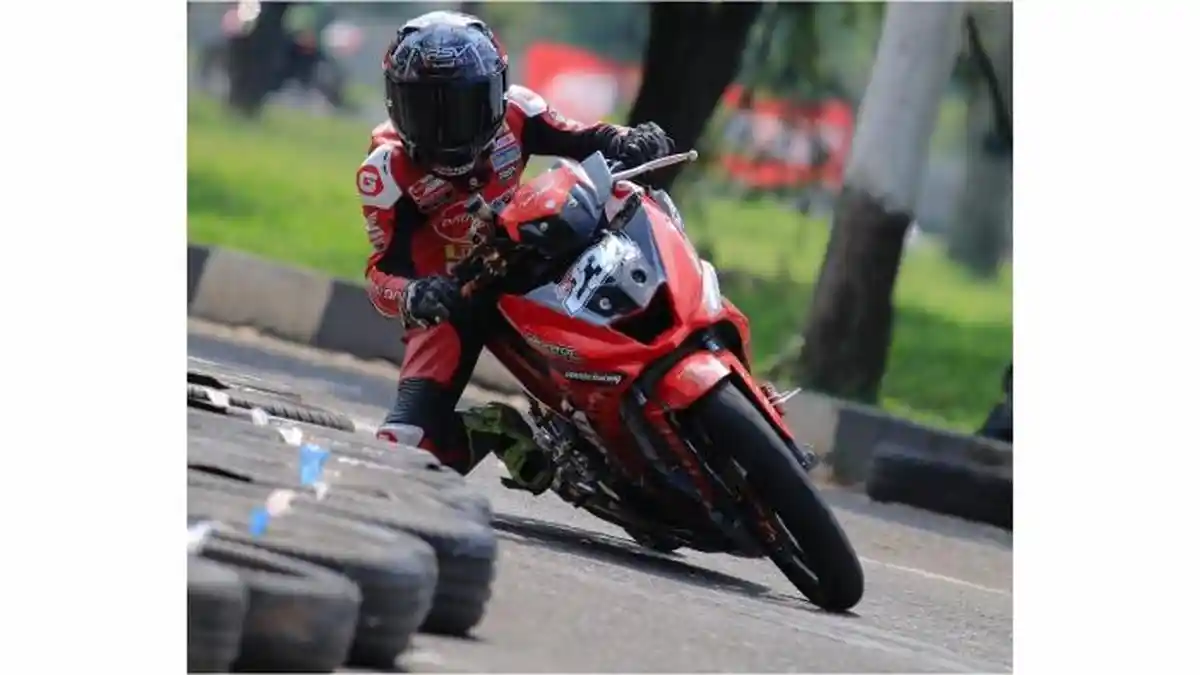 Dua Pebalap Honda Daya Jayadi Racing Team Siap Hadapi Putaran Kedua Kejurnas MotoPrix 2024