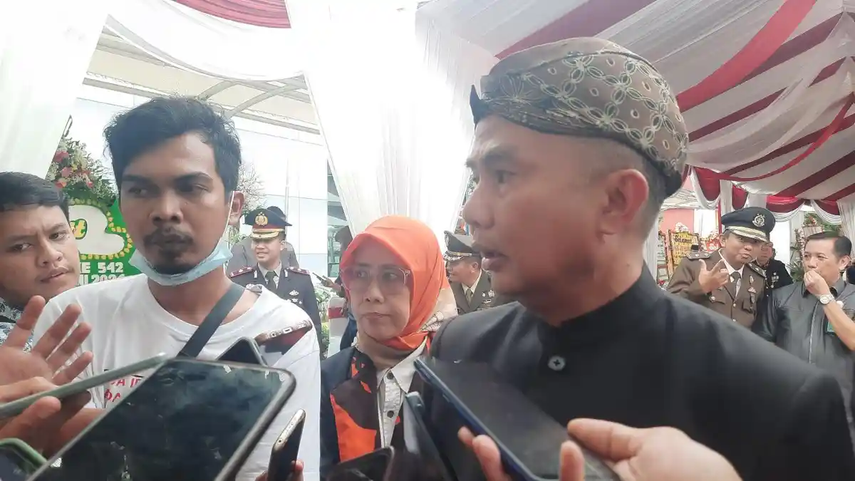 PPDB SMA dan SMK Dimulai, Pj Gubernur Jawa Barat: Tidak Boleh Ada Titipan dan Orang Dalam