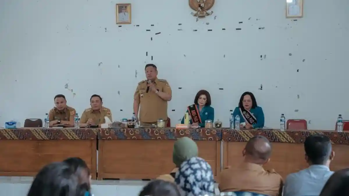 Lantik PPK Desa Tanah Pinem, Eddy Berutu: Optimalkan Seluruh Potensi Desa