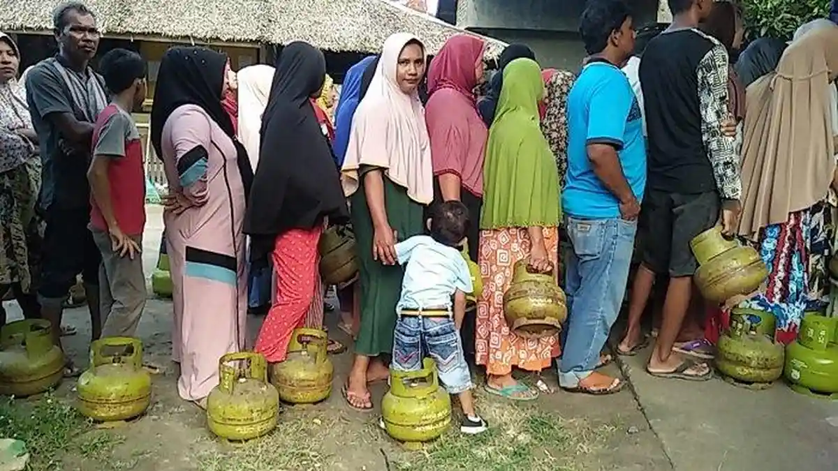 Beber Ulah Sekelompok Orang Penyebab Subsidi LPG 3 Kg Dicabut, Ahok: Harusnya Keadilan Sosial Dong