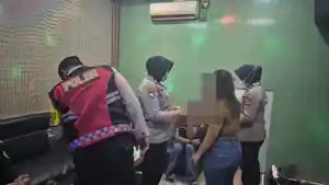 Polres-Serang-menggelar-Operasi-Penyakit-Ma.jpg