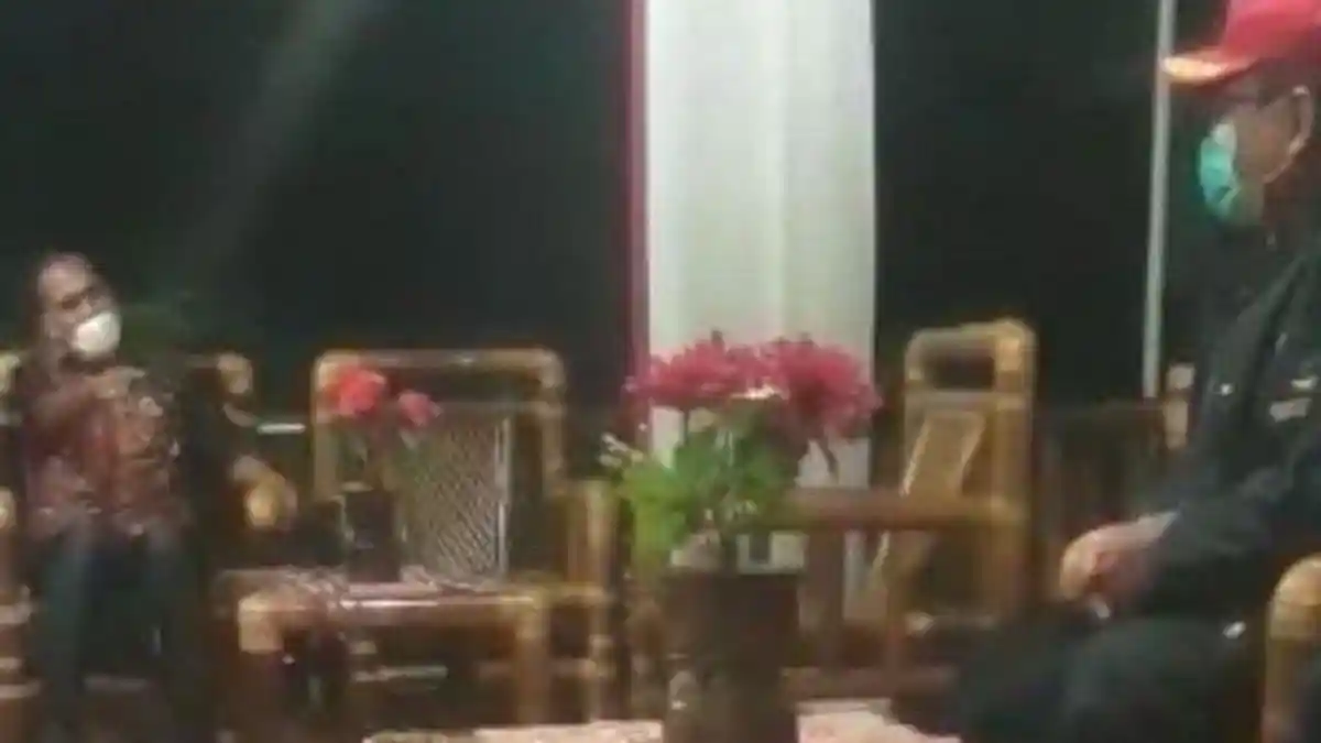 Viral Video 2 Staf Tri Rismaharini Dimarahi Bupati Alor, Sebut Soal PKH, 'Mereka Langkahi Pemda'