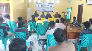 Sosialisasi-DKP-Taliabu-ke-nelayan.jpg