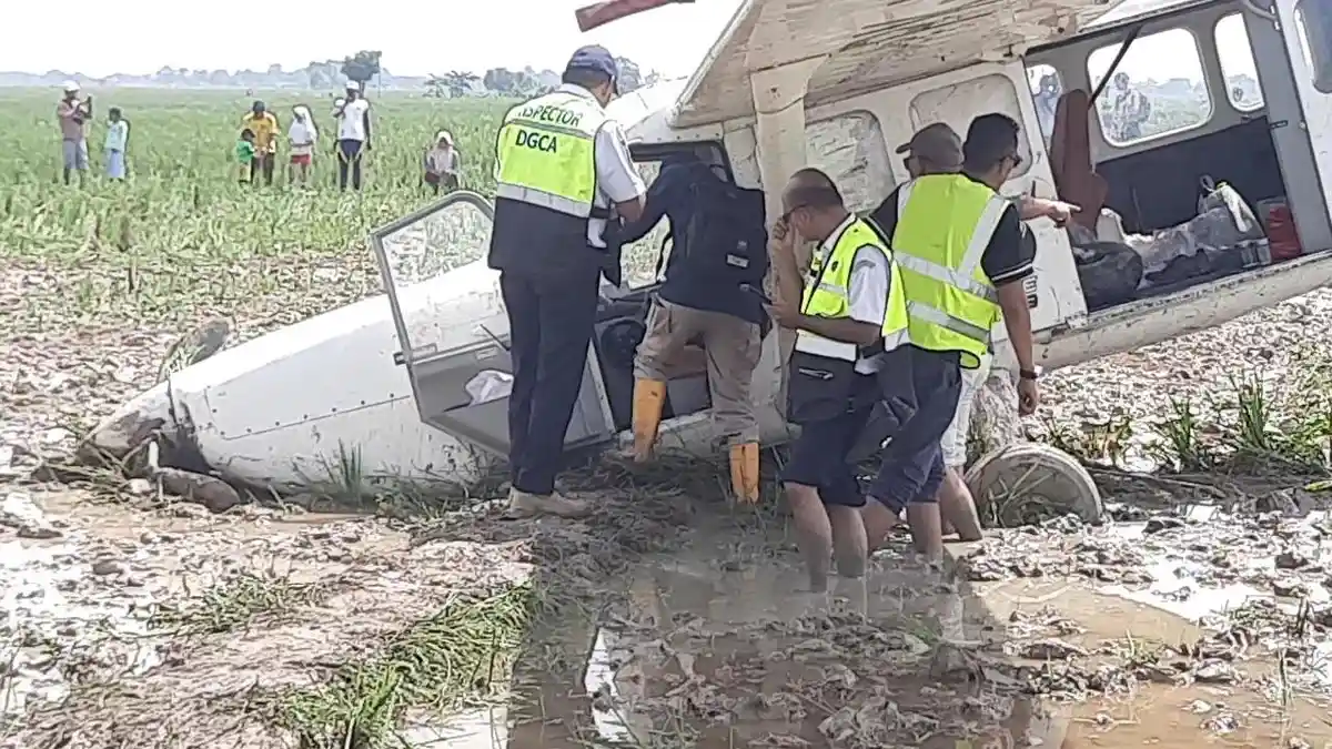 KNKT Selidiki Penyebab Pesawat PK-WMP Jatuh di Persawahan Karawang