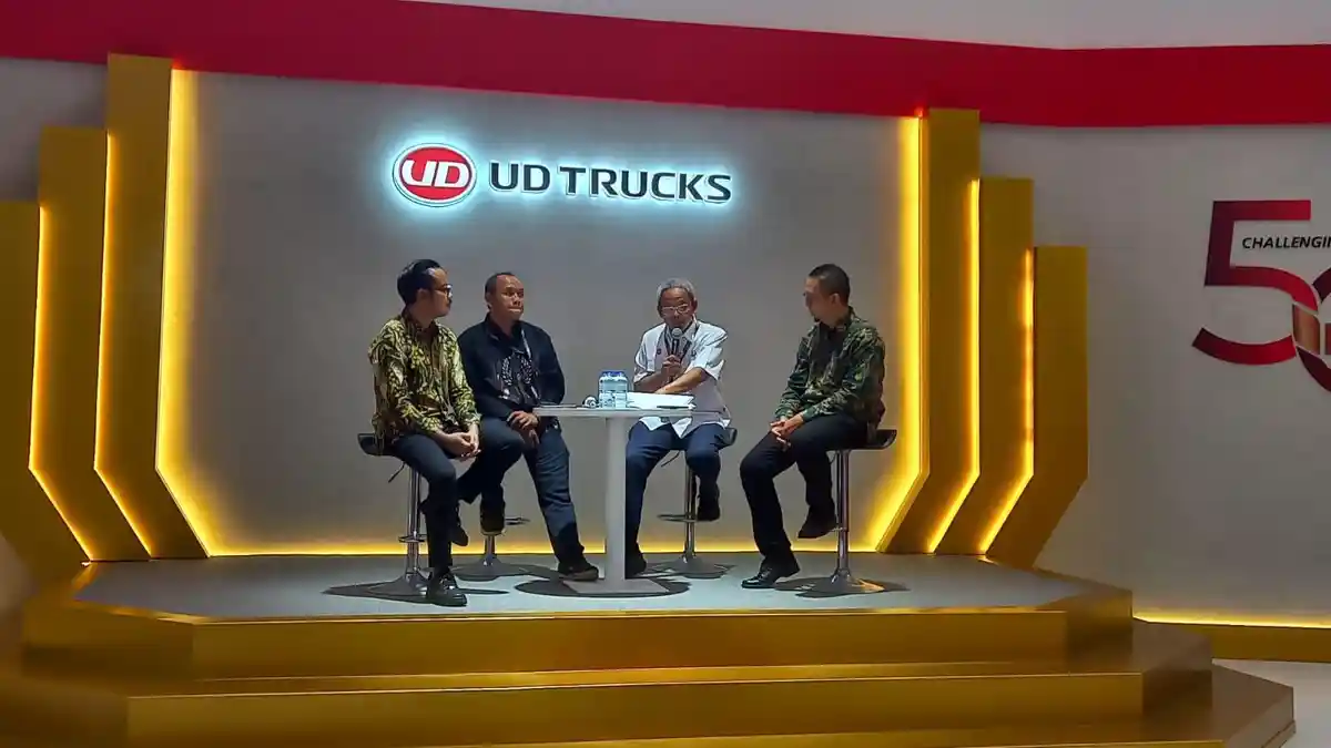 Talkshow UD Trucks GIIAS 2025: Teknologi Telematics Mudahkan Pantau Armada dan Perilaku Driver