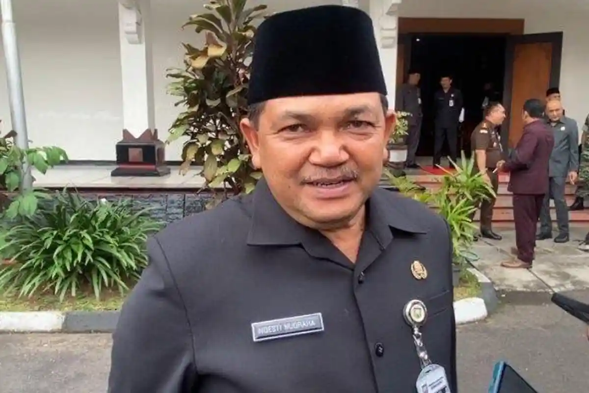 Biodata Ngesti Nugraha Bupati Semarang yang Dilantik Prabowo, Bertahun-tahun Jadi Kondektur Bus