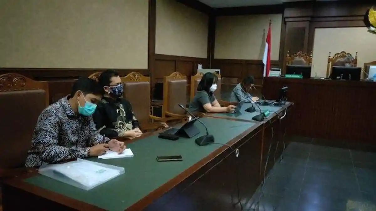 Jokowi, 3 Menteri dan Anies Sudah Melawan Hukum, Ini Daftar Sanksi Masing-masing