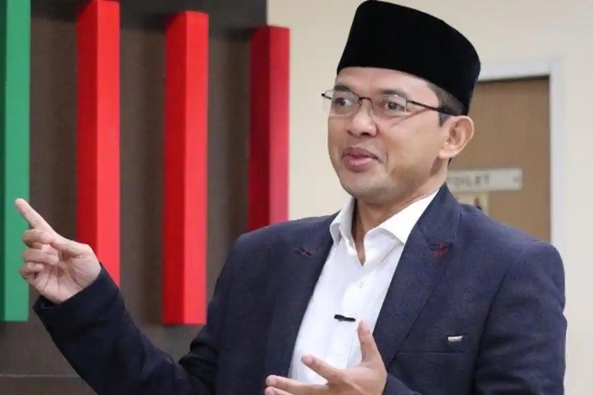 Sedang Hangat Perizinan FPI, Politikus PKB Beberkan Kisah Lama Soal Dipukuli