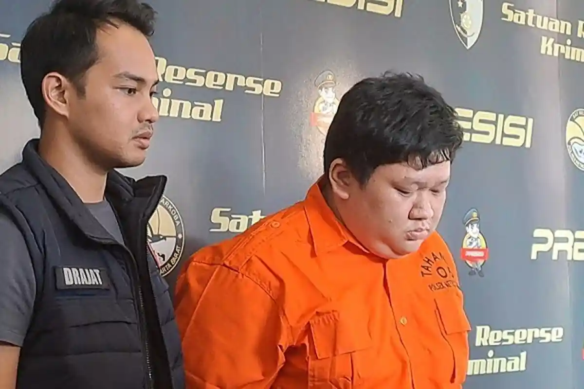 Mahasiswa yang Tipu Tiket Coldplay Curi Foto dan KTP Korban Lain untuk Tutupi Identitasnya