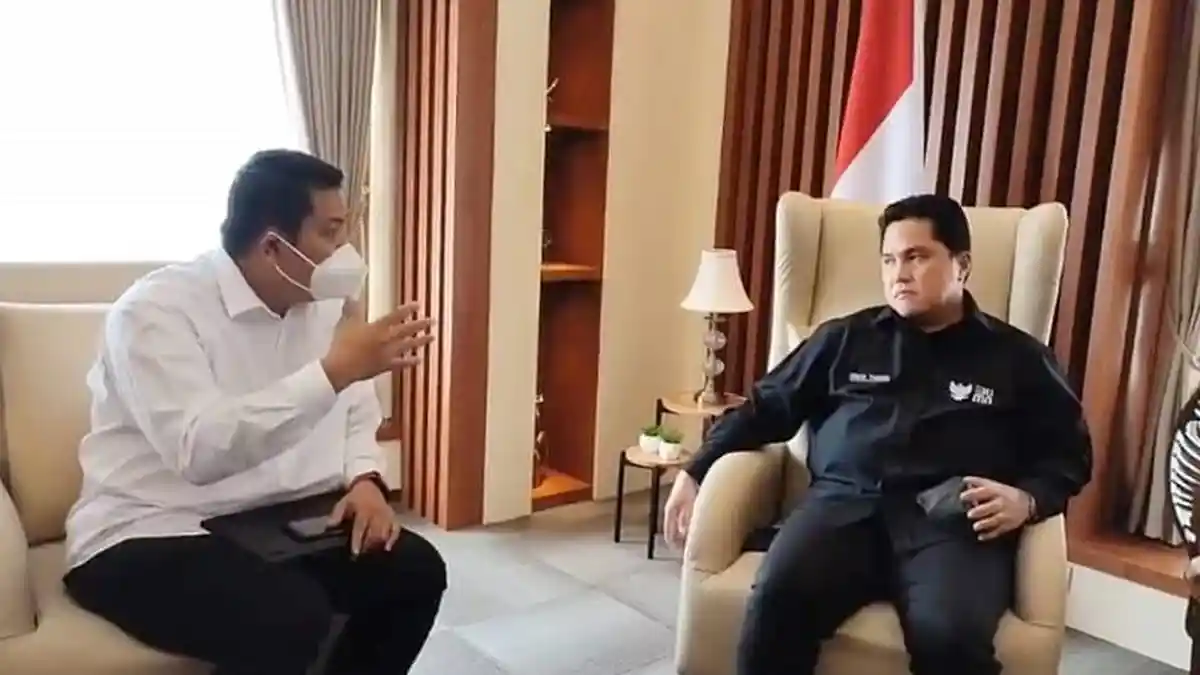 Erick Thohir Ungkapkan Kerinduan pada Istri Lewat Pantun: Tak Ketemu Istri Sehari Serasa. . .