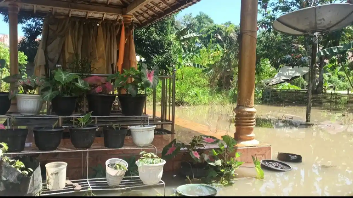 Banjir di Kalsel, Air di Haruyan Kabupaten HST Mulai Surut, Warga Tetap Waspada