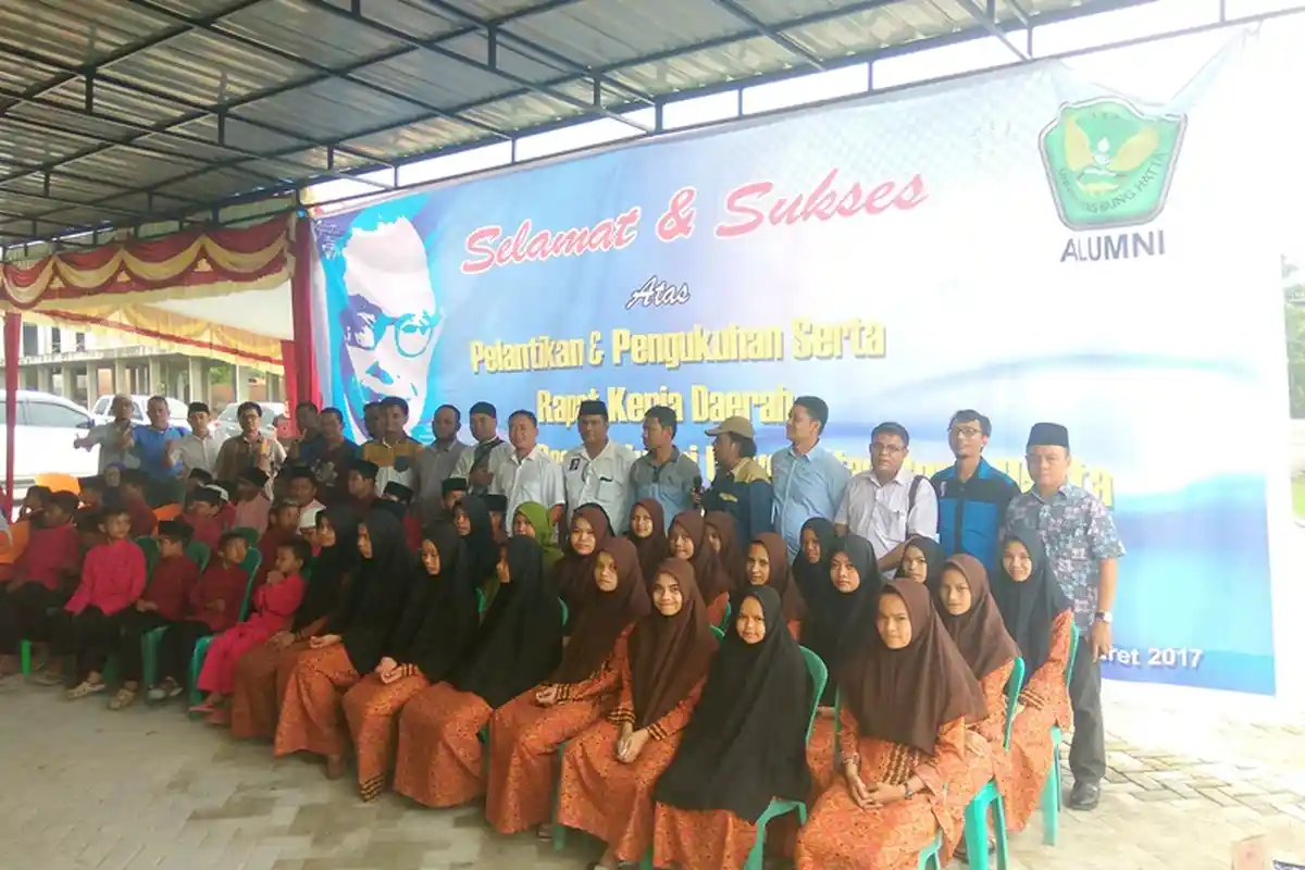 IKB Universitas Bung Hatta DPD Riau Santuni Puluhan Anak Yatim