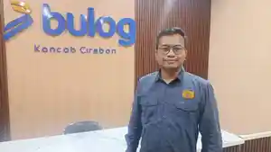 Kepala-Perum-Bulog-Cabang-Cirebon-Imam-MahdIQ.jpg
