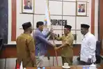 Sekkab Halmahera Tengah Lepas 12 CJH, Tekankan Pentingnya Menjaga Nama Baik Daerah