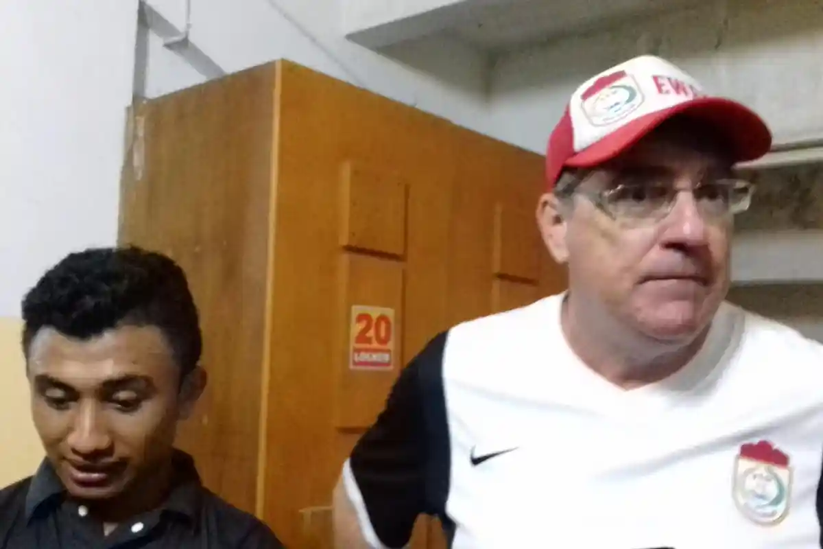 Robert Enggan Komentar Soal Sanksi dari PT GTS