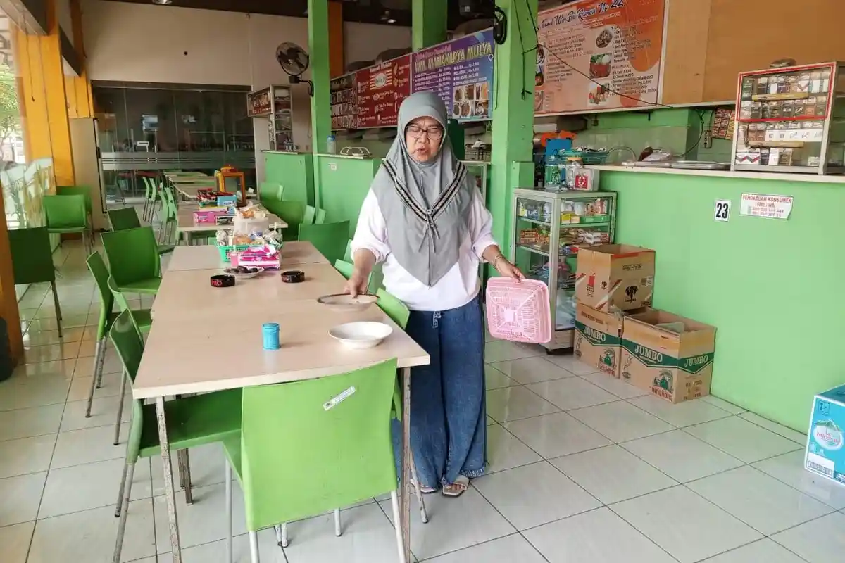Pedagang Makanan di Plaza Pragolo Pati Keluhkan Sepi Pengunjung