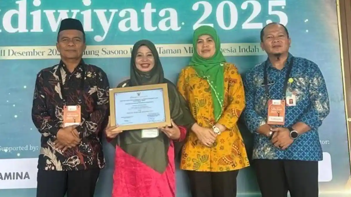 SDN 21 Sungailiat Bangka Raih Adiwiyata Nasional dan Mandiri 2025