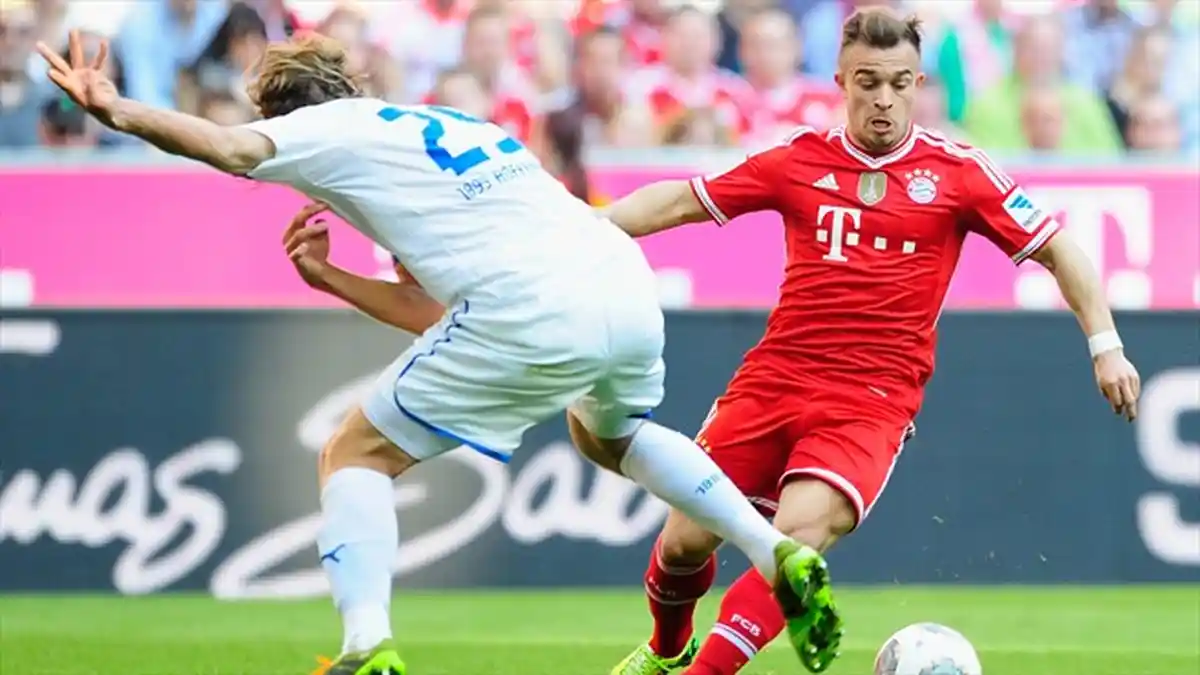 Xherdan Shaqiri Jadi Penonton Saat Bayern Muenchen Jamu Manchester United