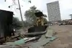 Pembongkaran untuk Jalan Alternatif