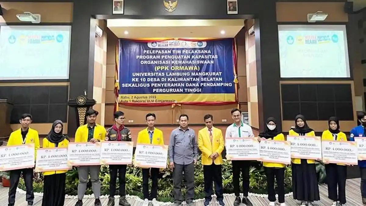Tim PPK Ormawa 2023 ULM Dilepas, Sebanyak 10 Kelompok Peserta Mendapat ...