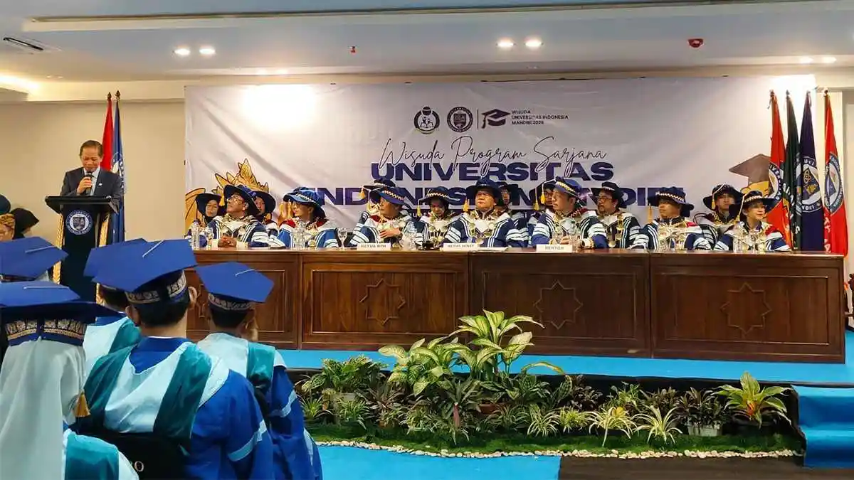 Universitas Indonesia Mandiri Gelar Wisuda Perdana bagi 81 Lulusan di Lampung