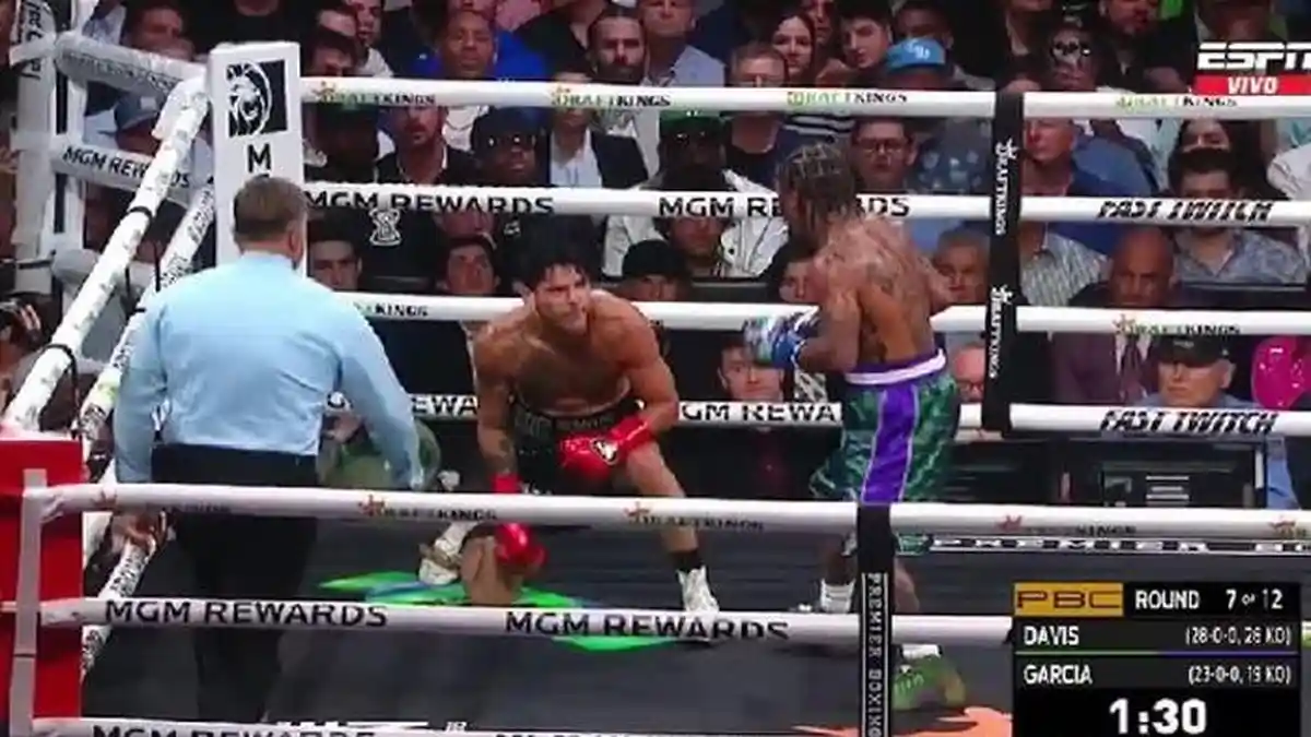 Hasil Tinju Dunia, Gervonta Davis Menang KO, Lumpuhkan Ryan Garcia di Ronde 7