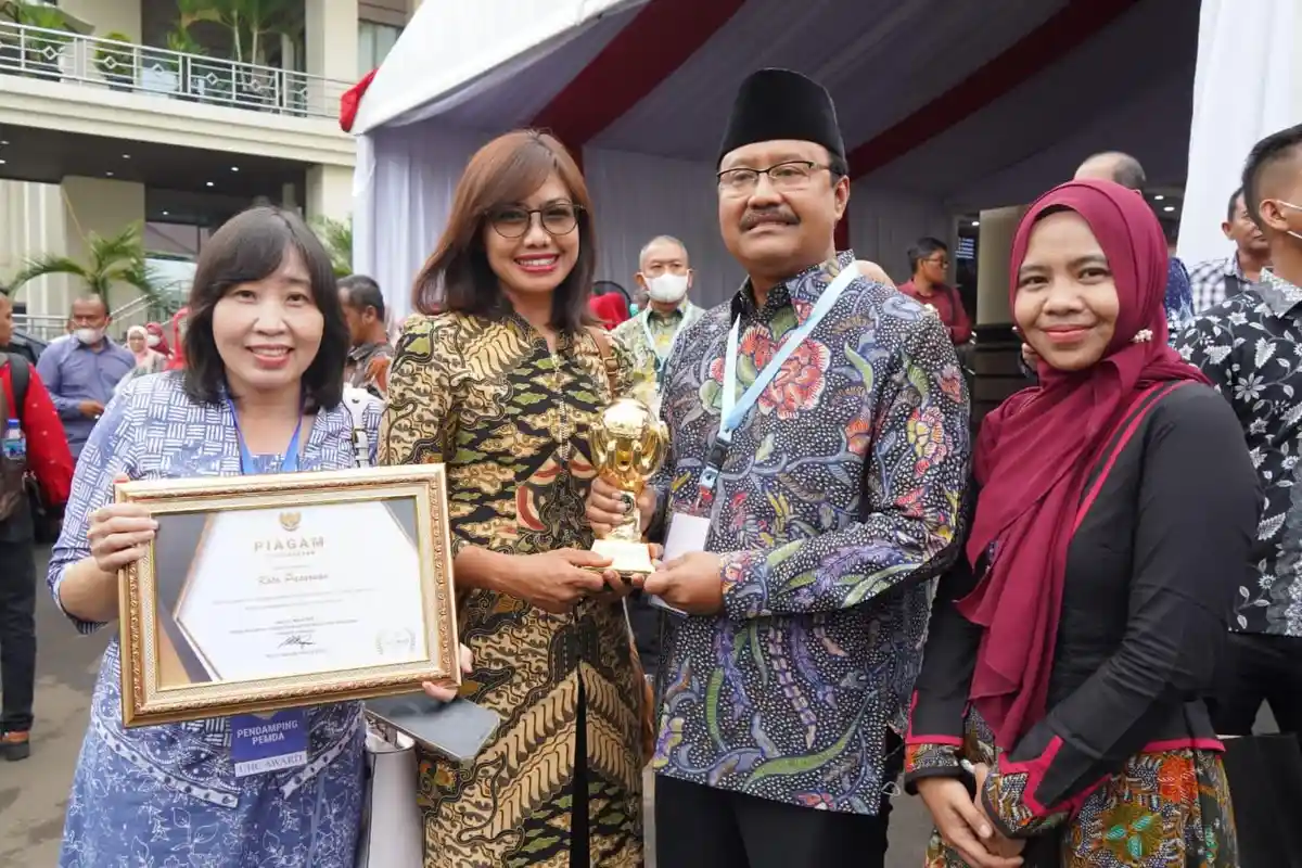 Sukses Wujudkan UHC, Pemkot dan Pemkab Pasuruan Dapat Penghargaan