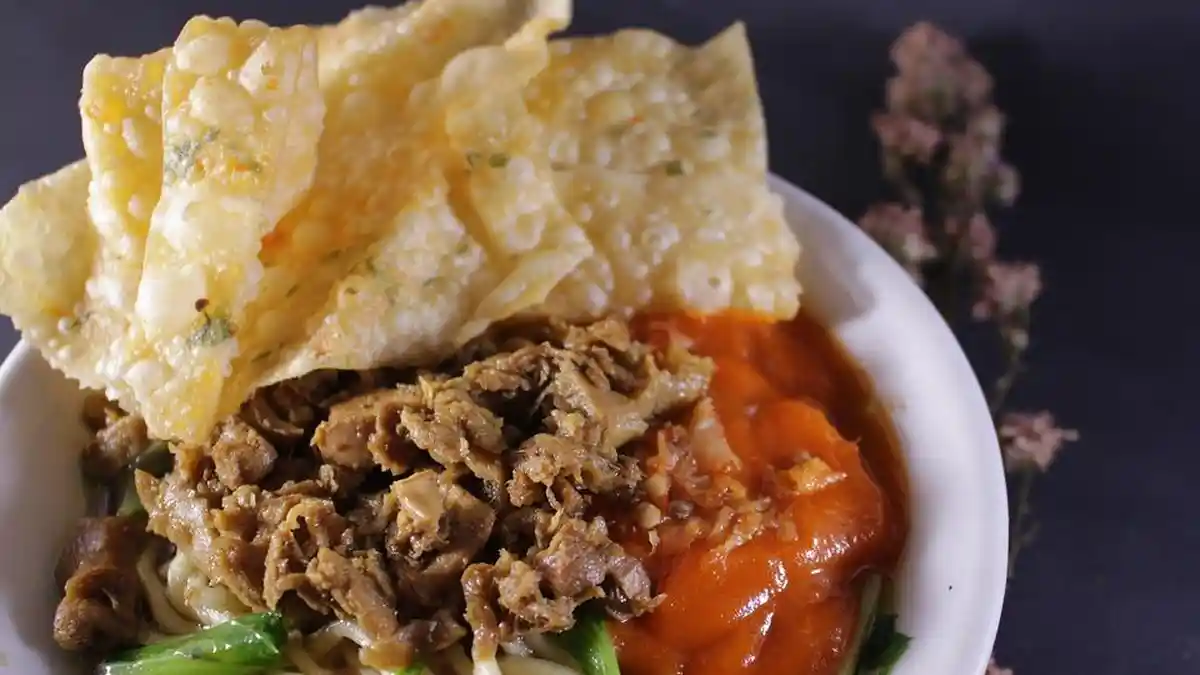 Tempat Makan Mie Ayam Terdekat dari Kota Bengkulu, yang Enak dan Populer