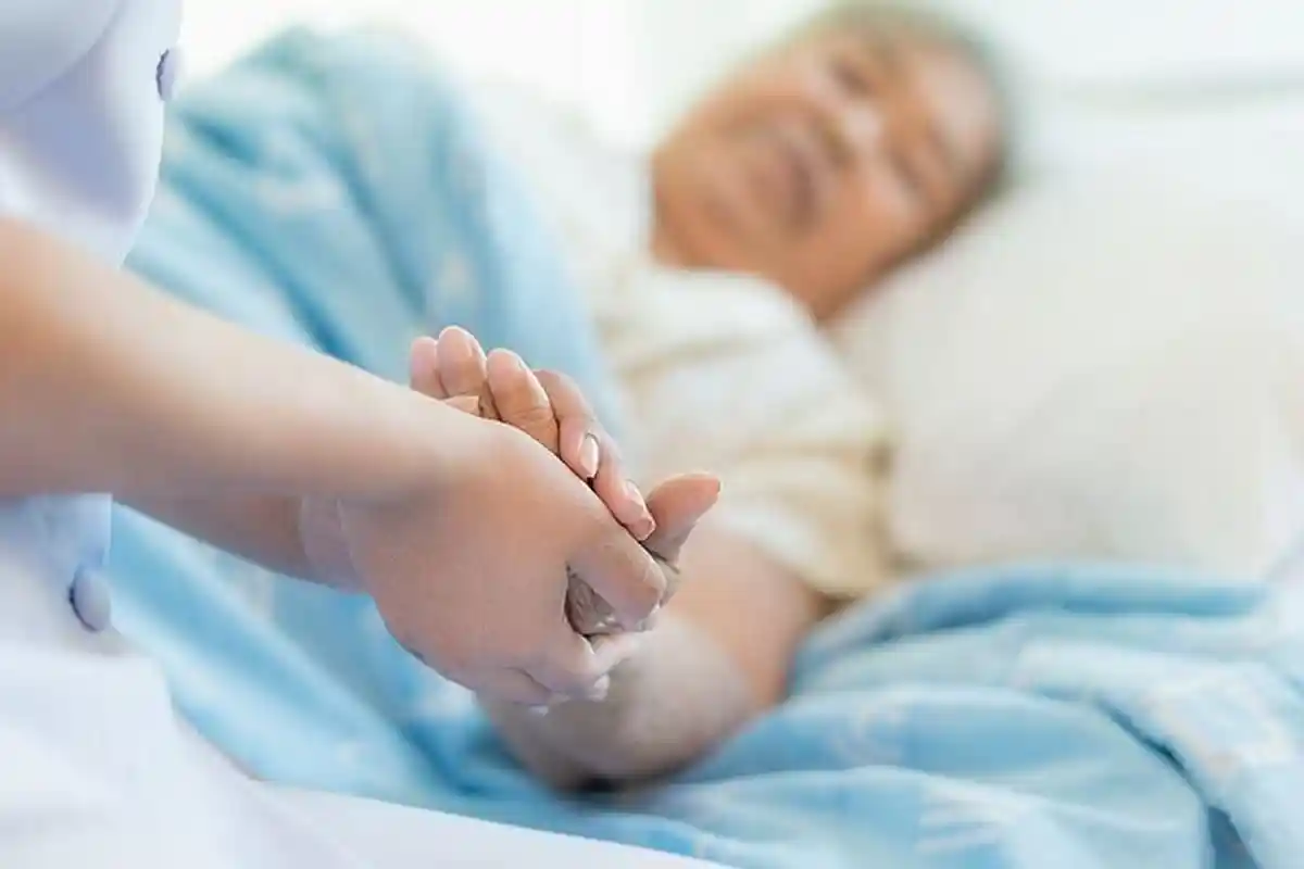 Doa untuk Orang Tua yang Sedang Mengalami Sakit